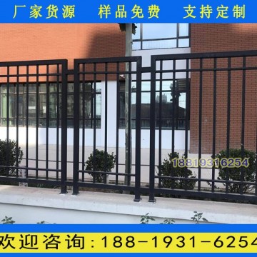 江門(mén)單面彎頭圍欄訂購(gòu) 花都學(xué)校鐵藝