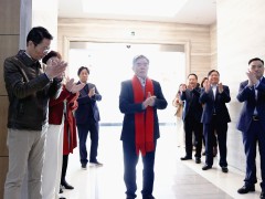 舜宇新年開(kāi)工第一天 創(chuàng)始人慰問(wèn)添干勁